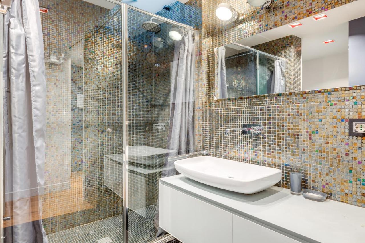 Piazza Santa Croce Design Apartment With Balcony Firenze Bagian luar foto